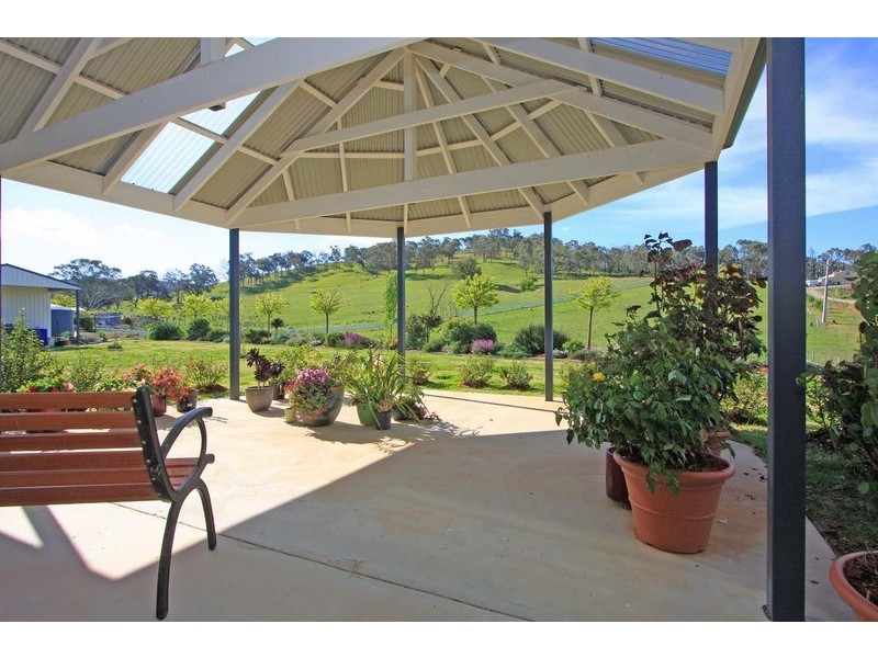 878 Centaur Road, Lavington NSW 2641