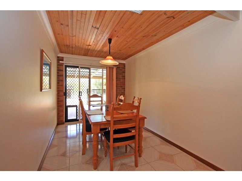 62 Townsend Street, Howlong NSW 2643