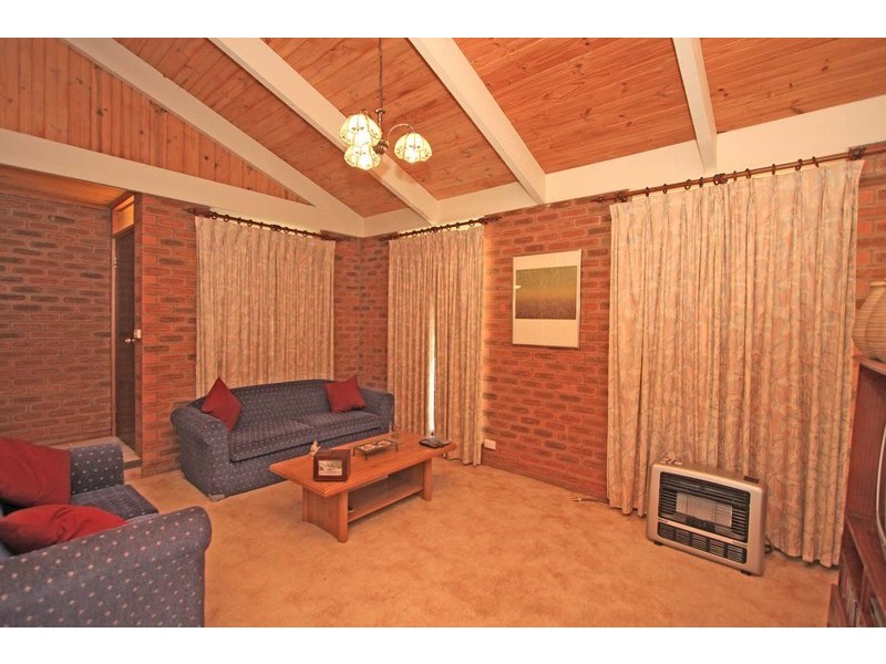 62 Townsend Street, Howlong NSW 2643