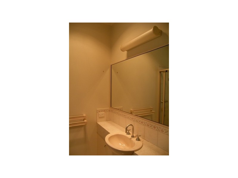 15 Orchard Way, Lavington NSW 2641