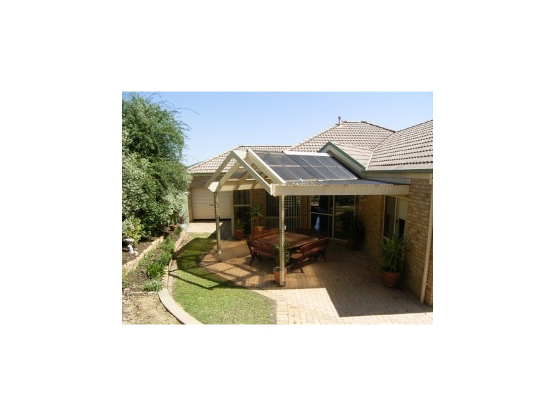 15 Orchard Way, Lavington NSW 2641