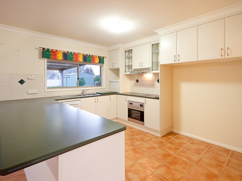 93 Huon Street, Jindera NSW 2642