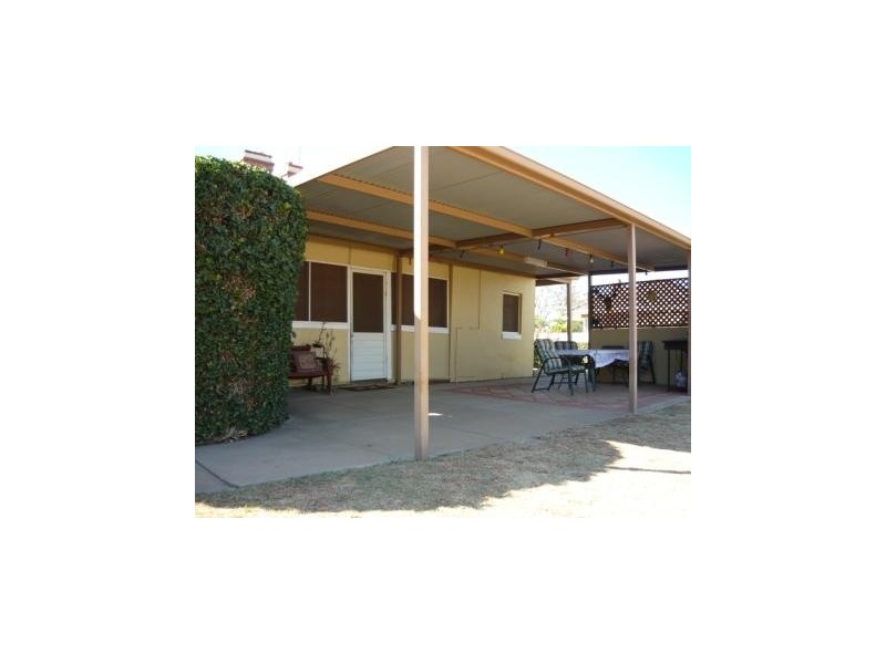 105 Commercial Street, Walla Walla NSW 2659