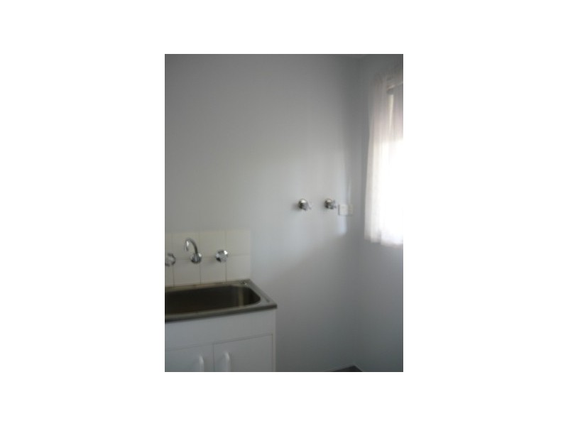 1/474 Heriot Street, Lavington NSW 2641