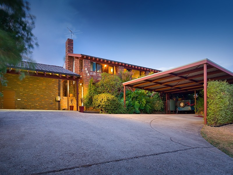 399 Red Hill Court, Lavington NSW 2641