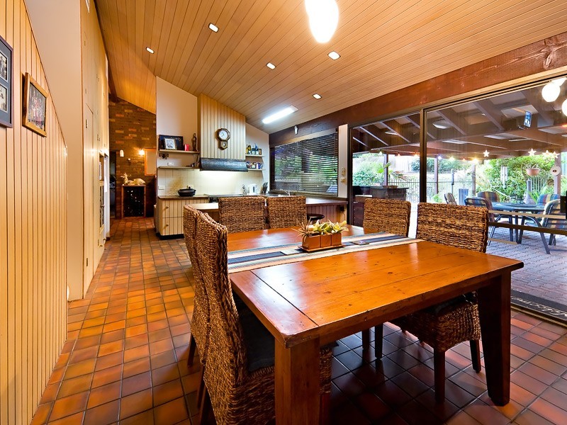 399 Red Hill Court, Lavington NSW 2641