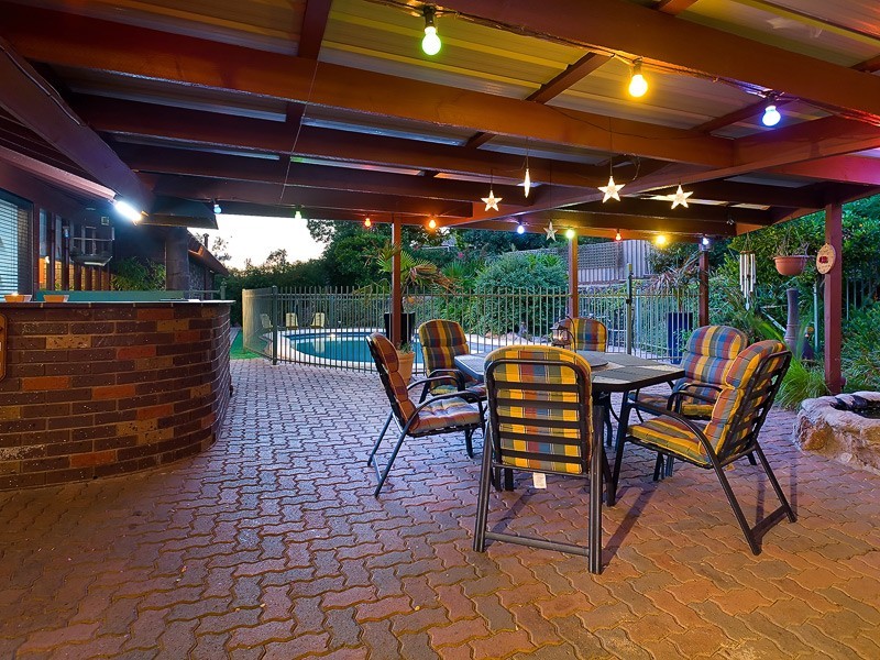 399 Red Hill Court, Lavington NSW 2641