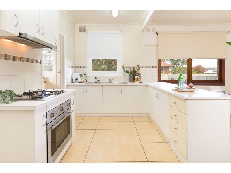 896 Mate Street, North Albury NSW 2640