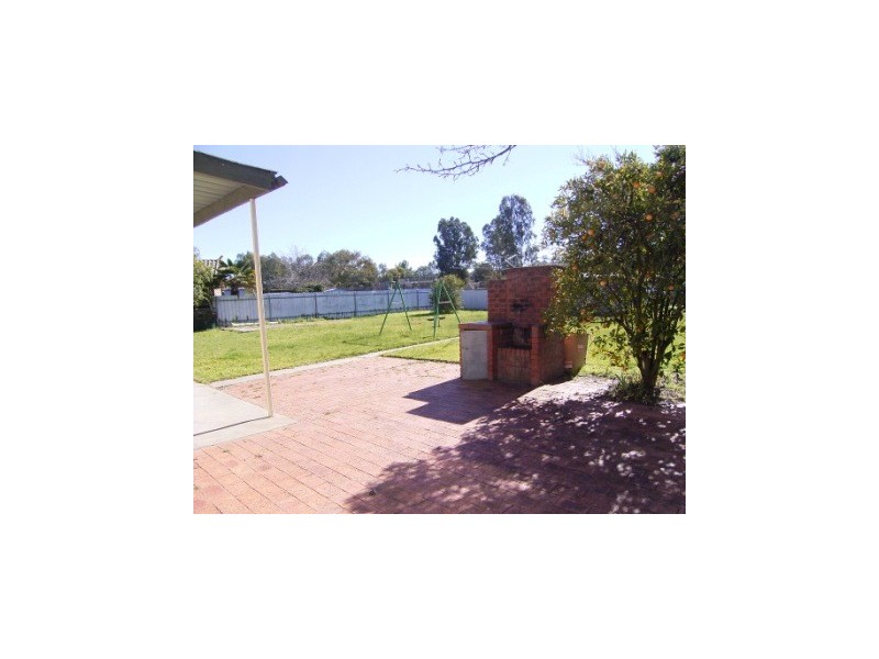 360 Kaitlers Road, Lavington NSW 2641
