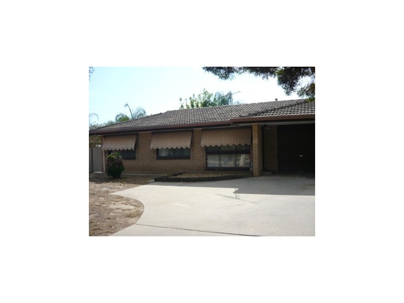 1/486 Kotthoff Street, Lavington NSW 2641