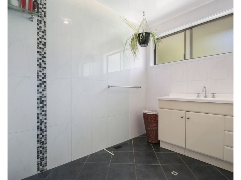 94 Baranbale Way, Springdale Heights NSW 2641