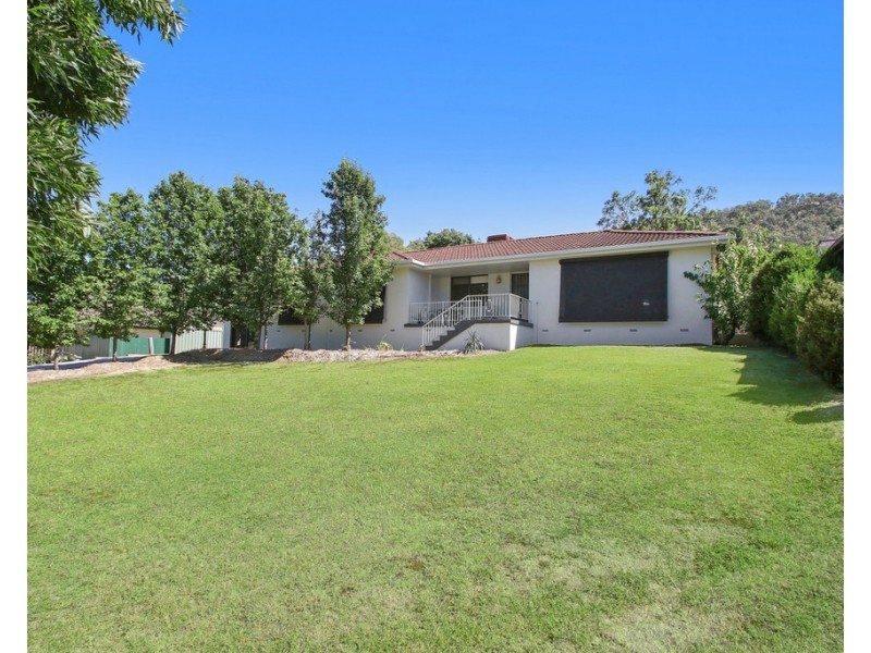 94 Baranbale Way, Springdale Heights NSW 2641