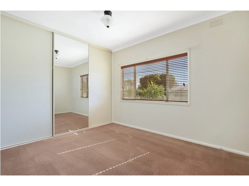 476 McKenzie Street, Lavington NSW 2641