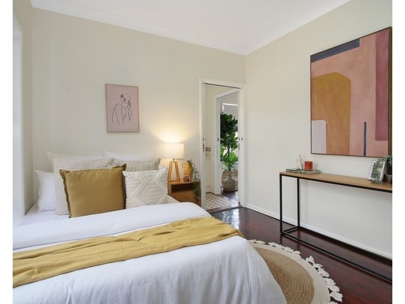 273 Bimbadeen Avenue, East Albury NSW 2640