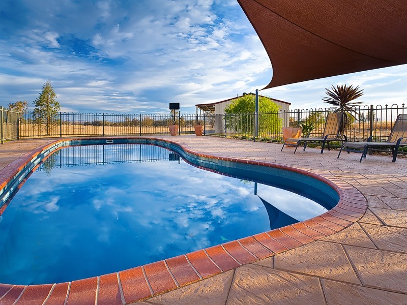 12 Sarah Street, Gerogery NSW 2642