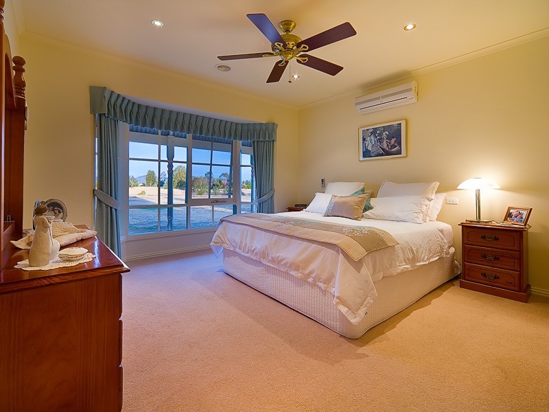 12 Sarah Street, Gerogery NSW 2642