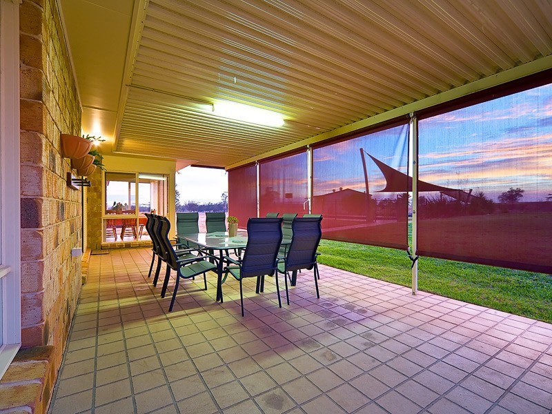 12 Sarah Street, Gerogery NSW 2642