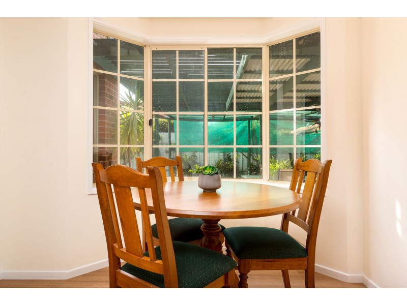 8 Worsley Place, Lavington NSW 2641