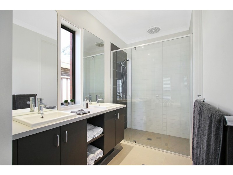 29 Chafia Place, Springdale Heights NSW 2641