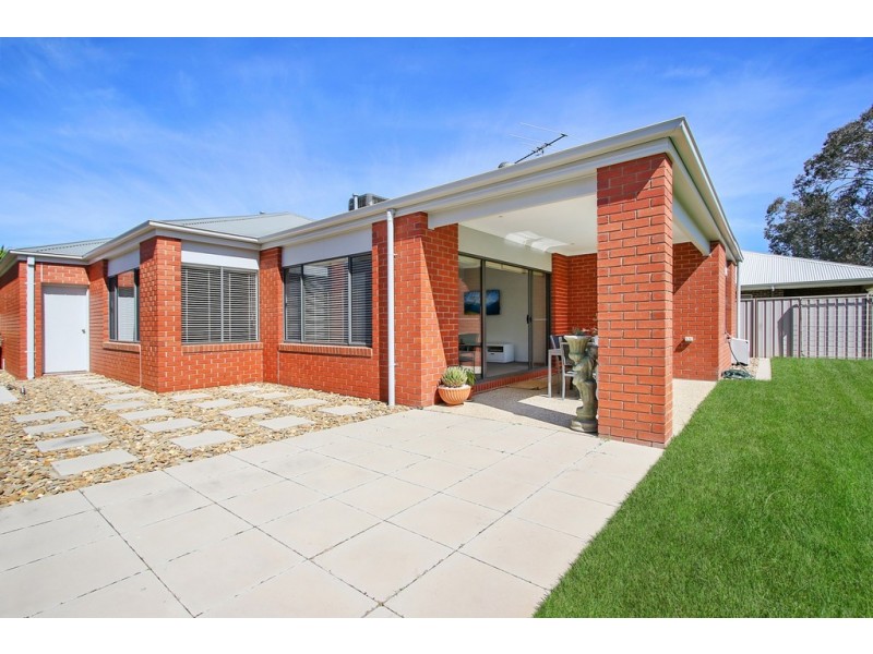 29 Chafia Place, Springdale Heights NSW 2641