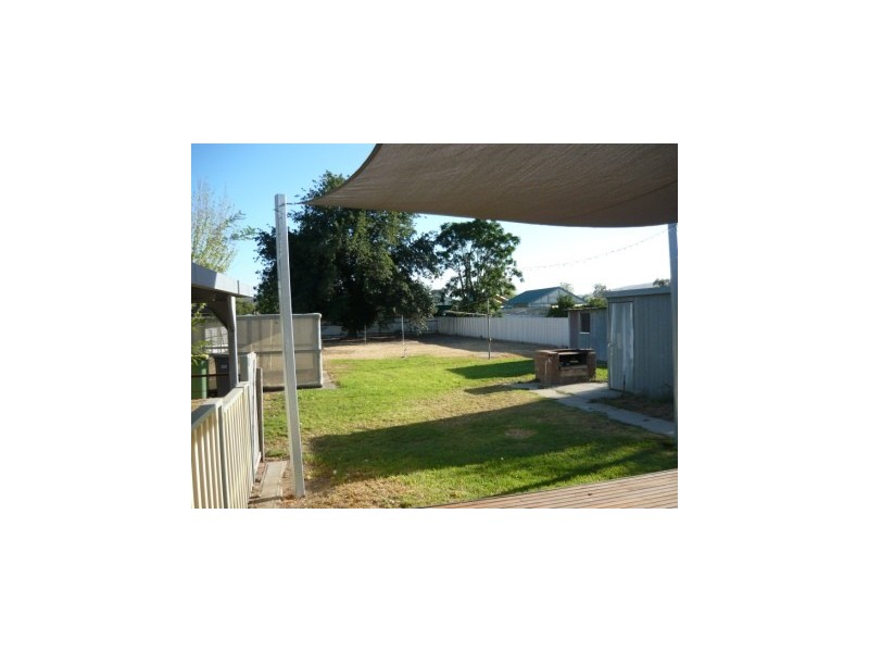 602 Welsh Street, Lavington NSW 2641