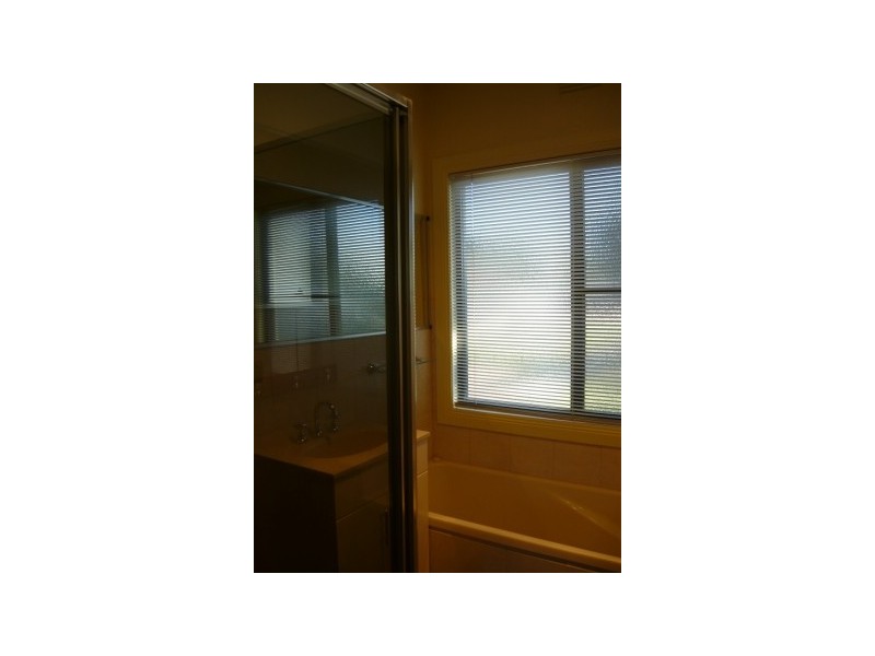 602 Welsh Street, Lavington NSW 2641