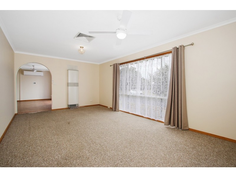 430 Reid Avenue, Lavington NSW 2641