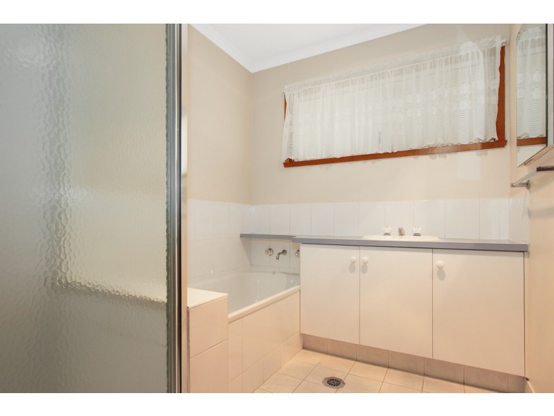 430 Reid Avenue, Lavington NSW 2641