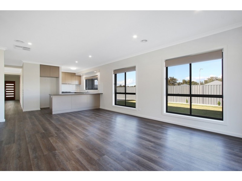 9 Swansea Court, Thurgoona NSW 2640