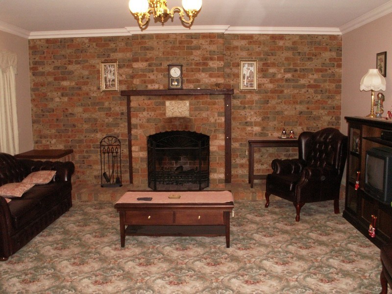 22 East Street, Howlong NSW 2643