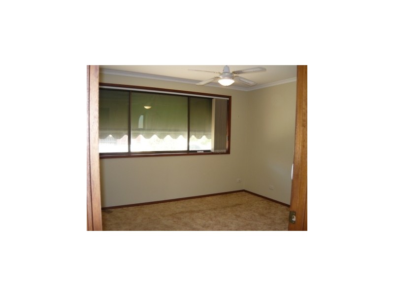 2/438 Solomon Street, West Albury NSW 2640