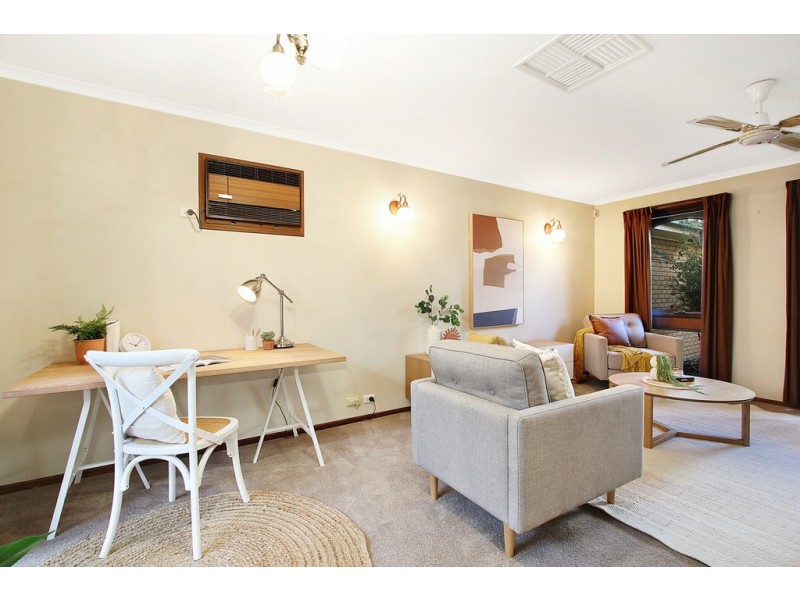 559 Iluka Crescent, Lavington NSW 2641