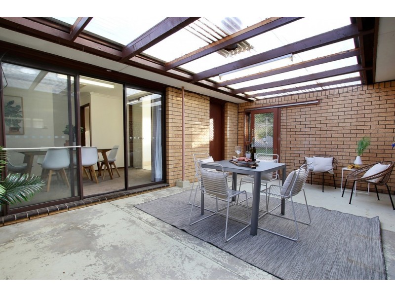 559 Iluka Crescent, Lavington NSW 2641