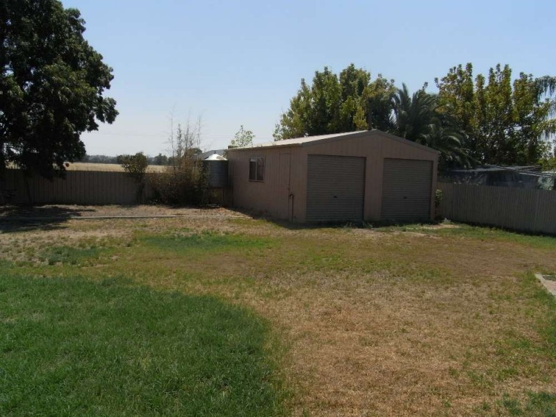 63 Kennedy Street, Howlong NSW 2643