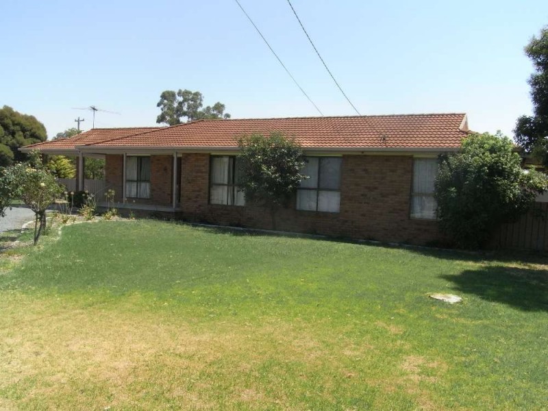 63 Kennedy Street, Howlong NSW 2643