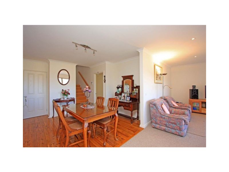 8 Klinberg Road, West Albury NSW 2640