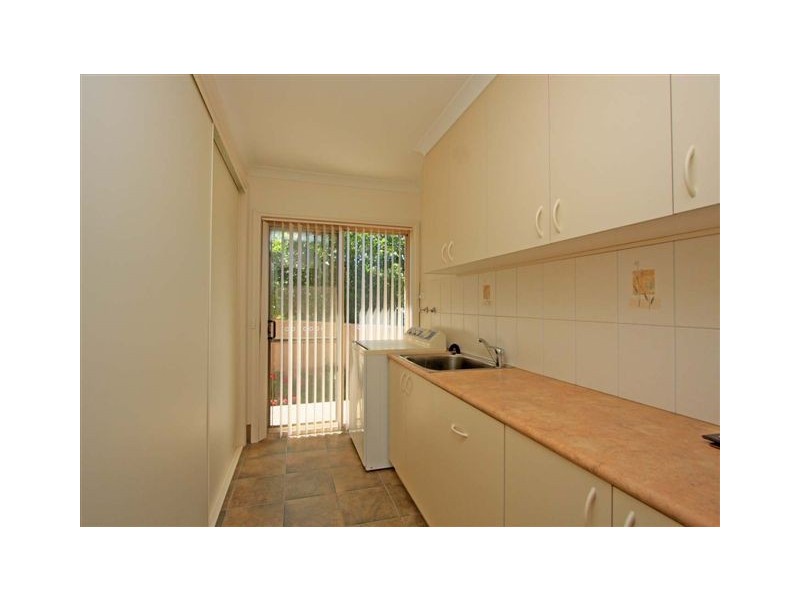 8 Klinberg Road, West Albury NSW 2640