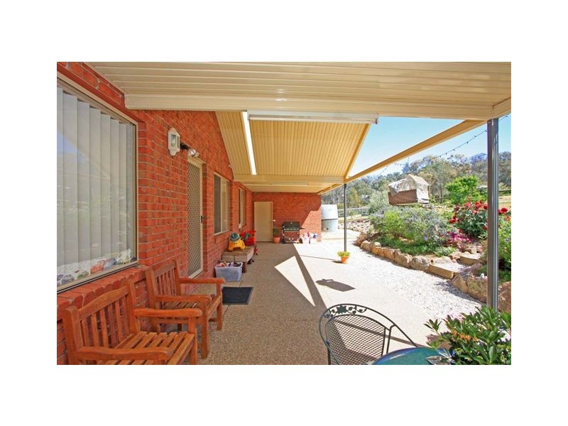 8 Klinberg Road, West Albury NSW 2640