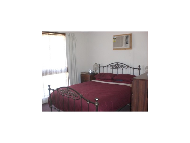 45 Pell Street, Howlong NSW 2643