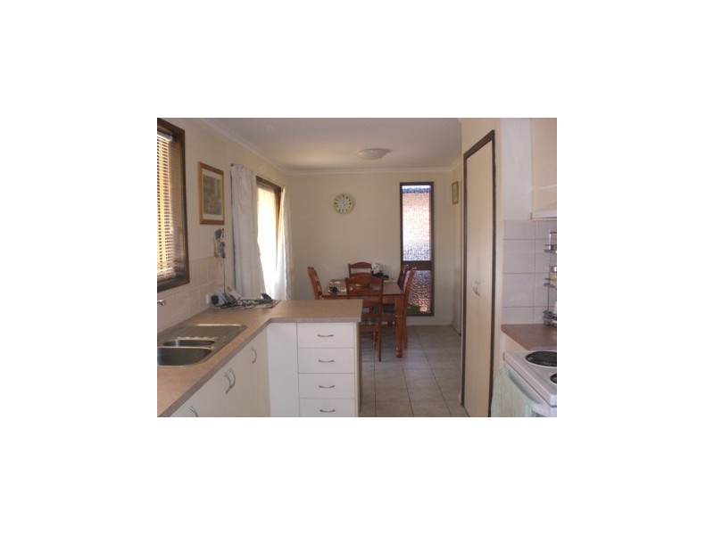 45 Pell Street, Howlong NSW 2643