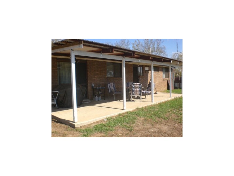 45 Pell Street, Howlong NSW 2643