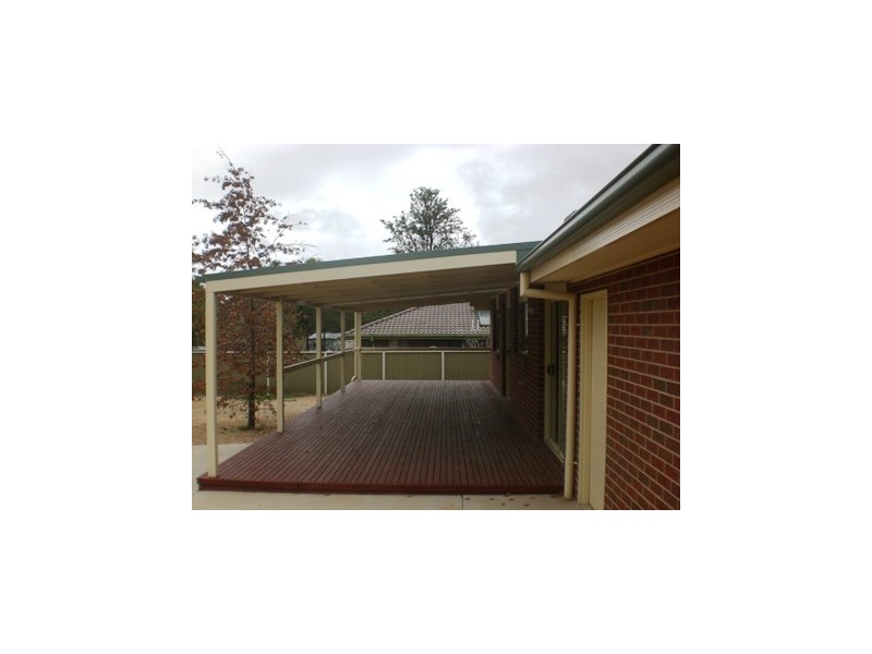 112 Hume Street, Howlong NSW 2643