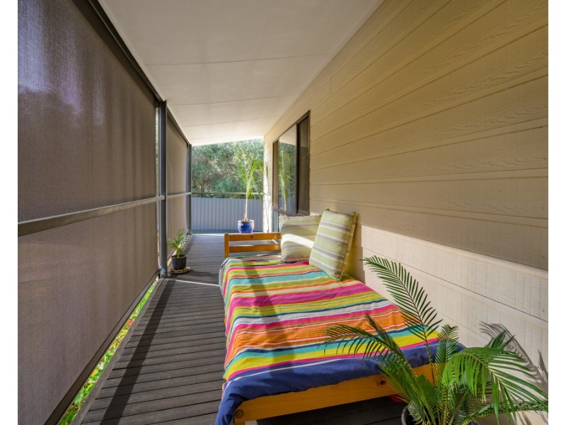 49 Howlong Road, Burrumbuttock NSW 2642