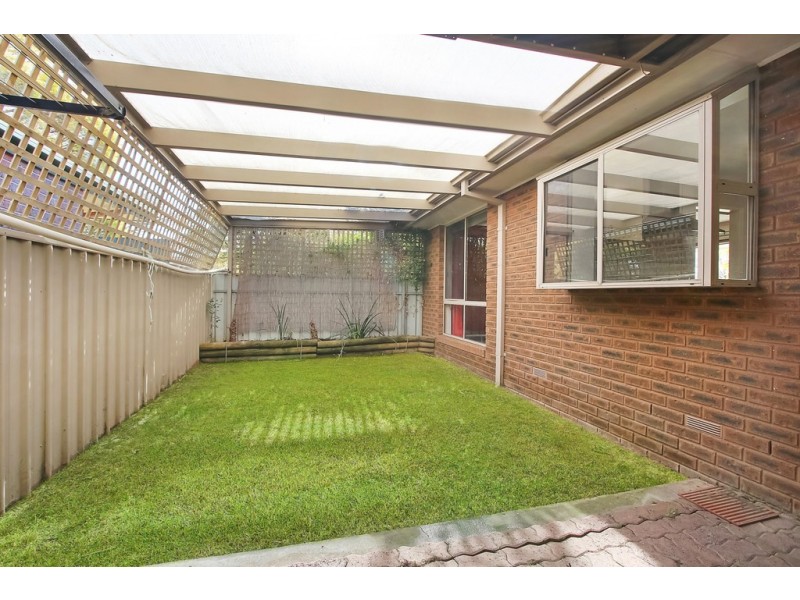 25 Neptune Drive, Lavington NSW 2641