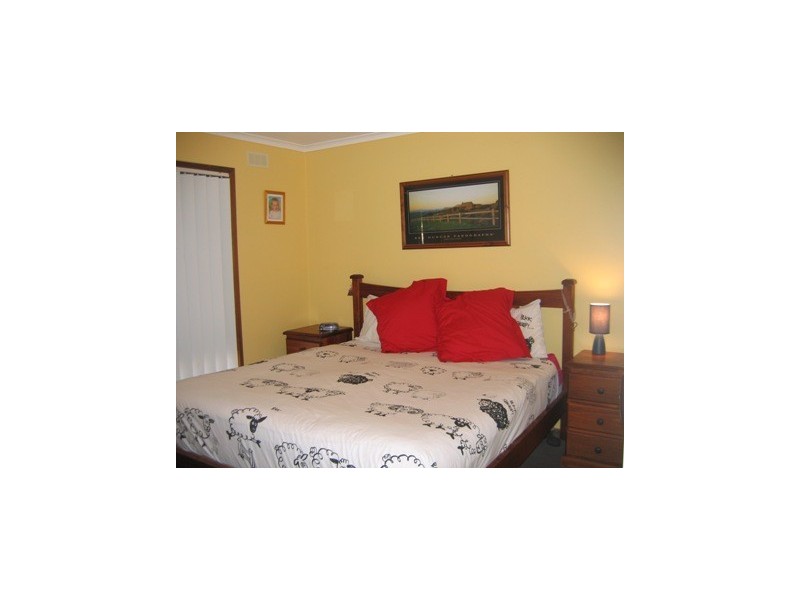 124 Redlands Road, Corowa NSW 2646