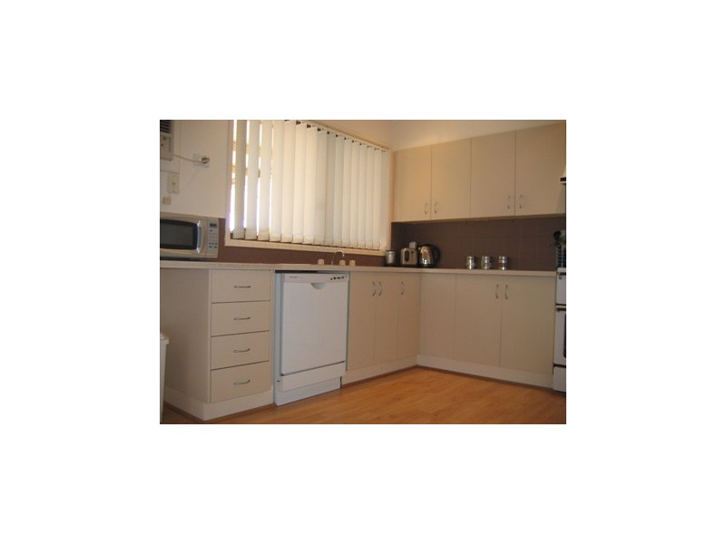 124 Redlands Road, Corowa NSW 2646