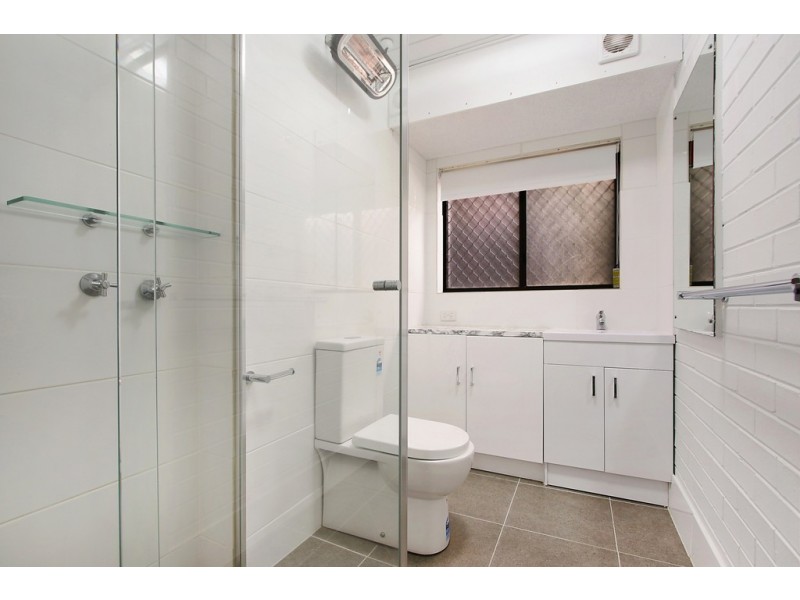 19/429 McDonald Road, Lavington NSW 2641