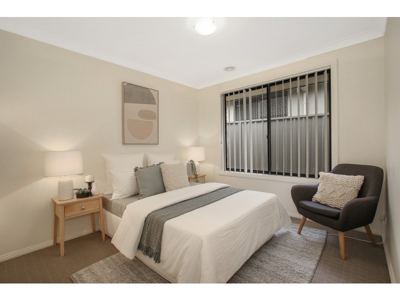 18 Warbler Street, Thurgoona NSW 2640