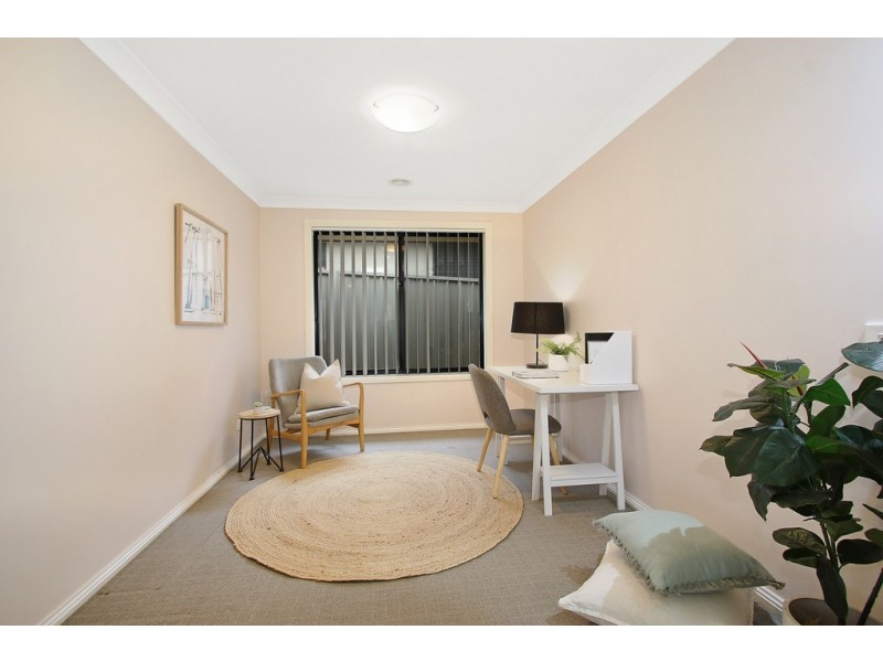 18 Warbler Street, Thurgoona NSW 2640