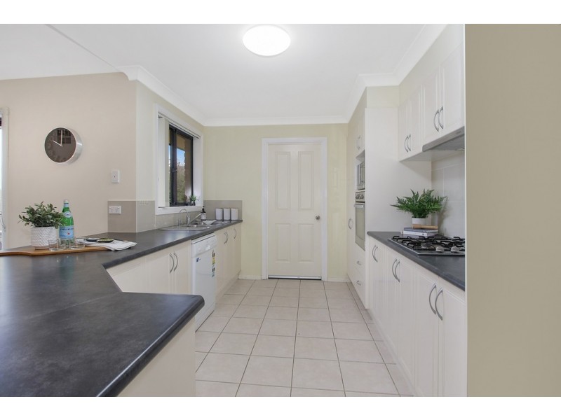 18 Warbler Street, Thurgoona NSW 2640